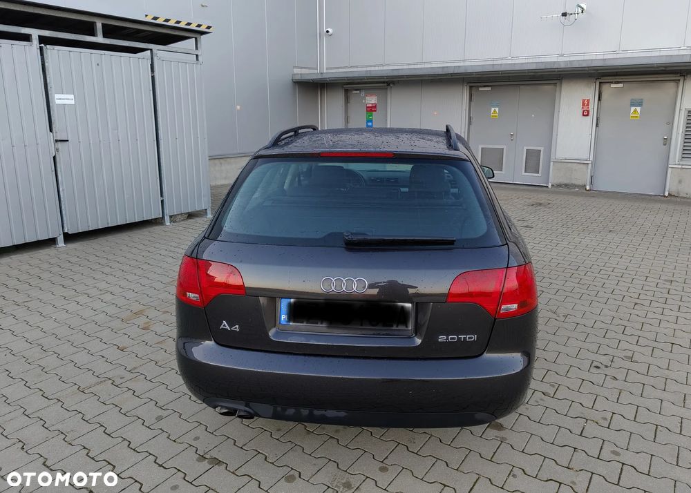 Audi A4 - 5