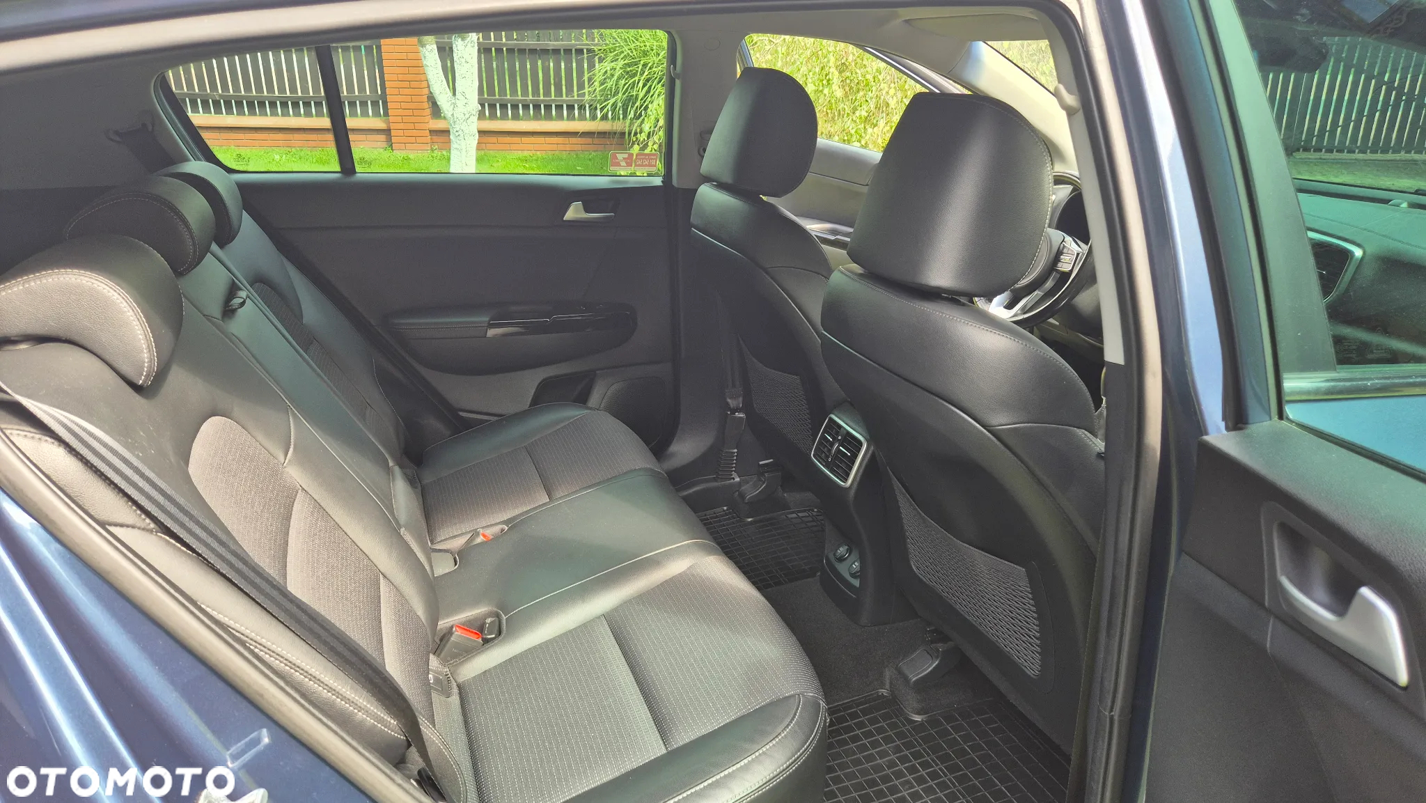 Kia Sportage 1.6 T-GDI L Business Line 2WD - 19