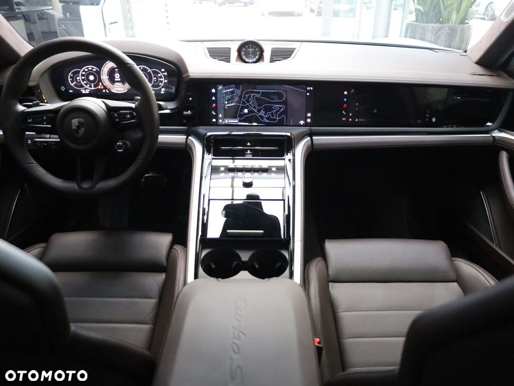 Porsche Panamera - 20