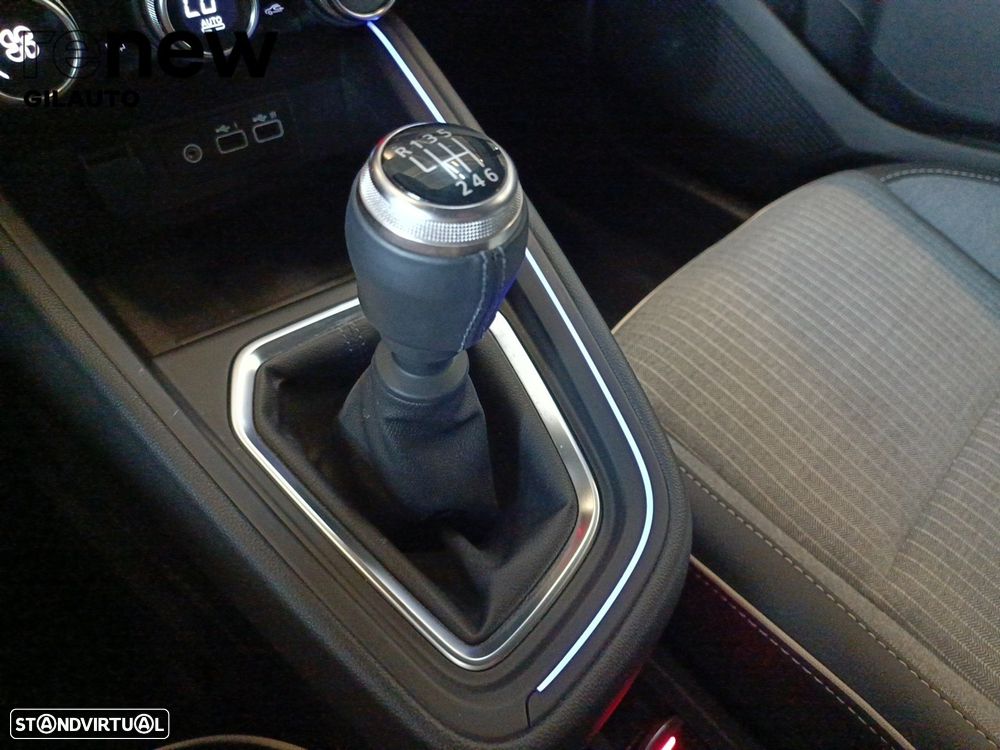 Renault Clio 1.0 TCe Techno Bi-Fuel - 17