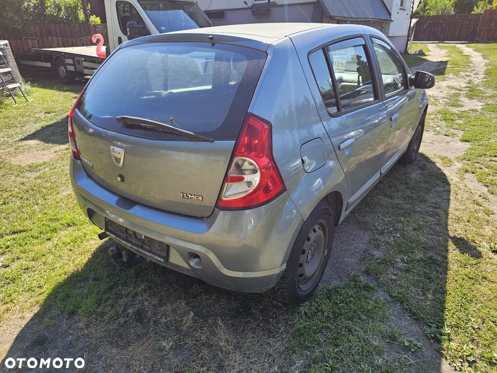 Dacia Sandero - 2
