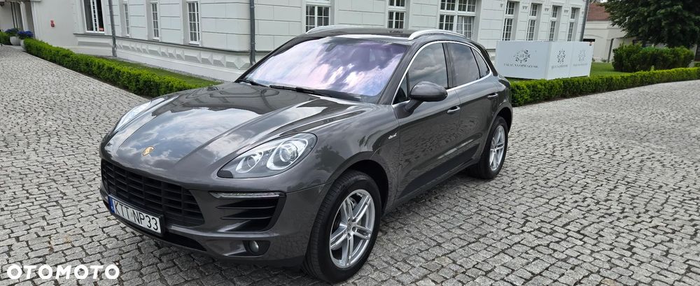 Porsche Macan - 2