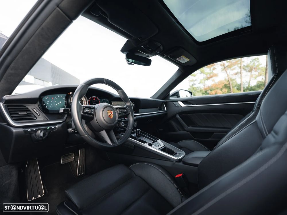 Porsche 911 (992) Turbo S PDK - 18