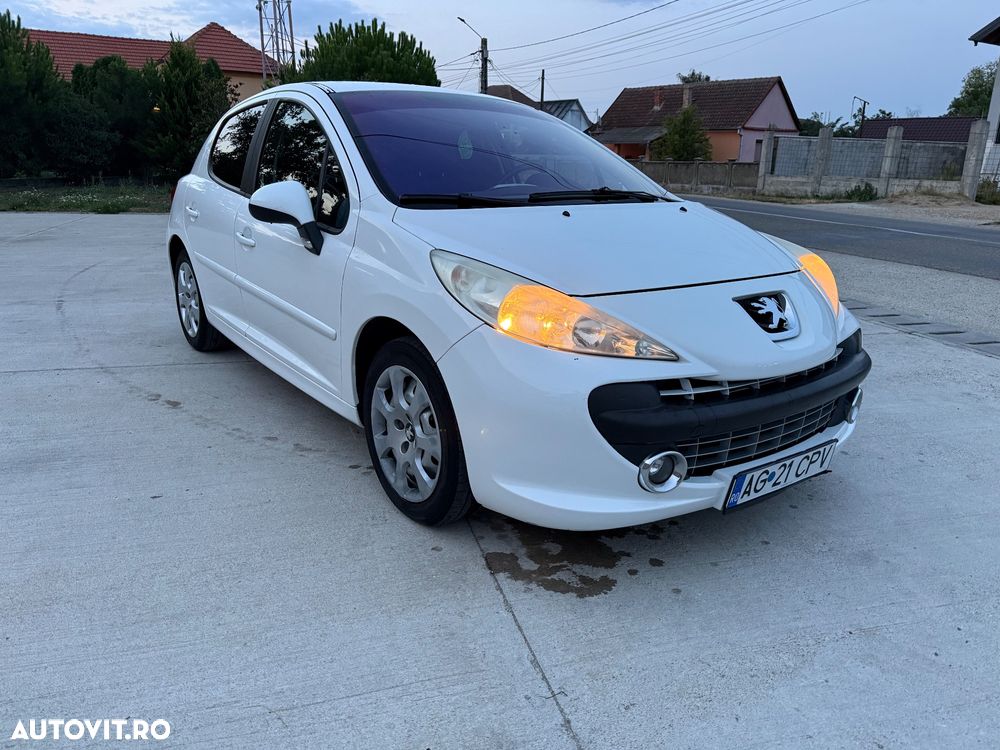 Peugeot 207 1.6HDI Feline - 2