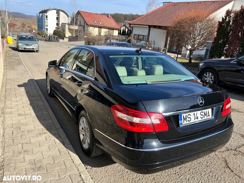 Mercedes-Benz E - 3