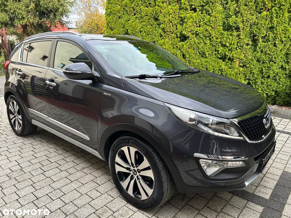 Kia Sportage 2.0 CRDI AWD Vision - 11