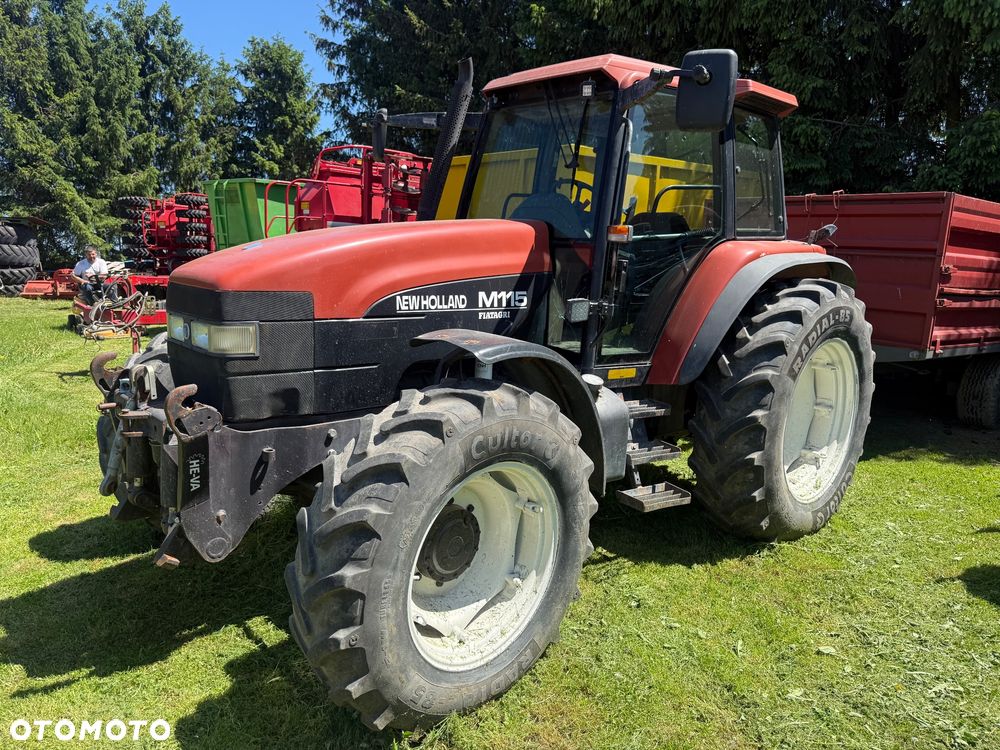 New Holland M115 - 1