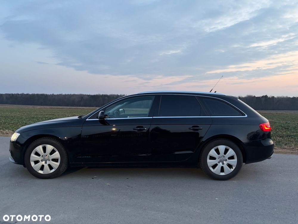 Audi A4 Avant 3.0 TDI Quattro S tronic - 4
