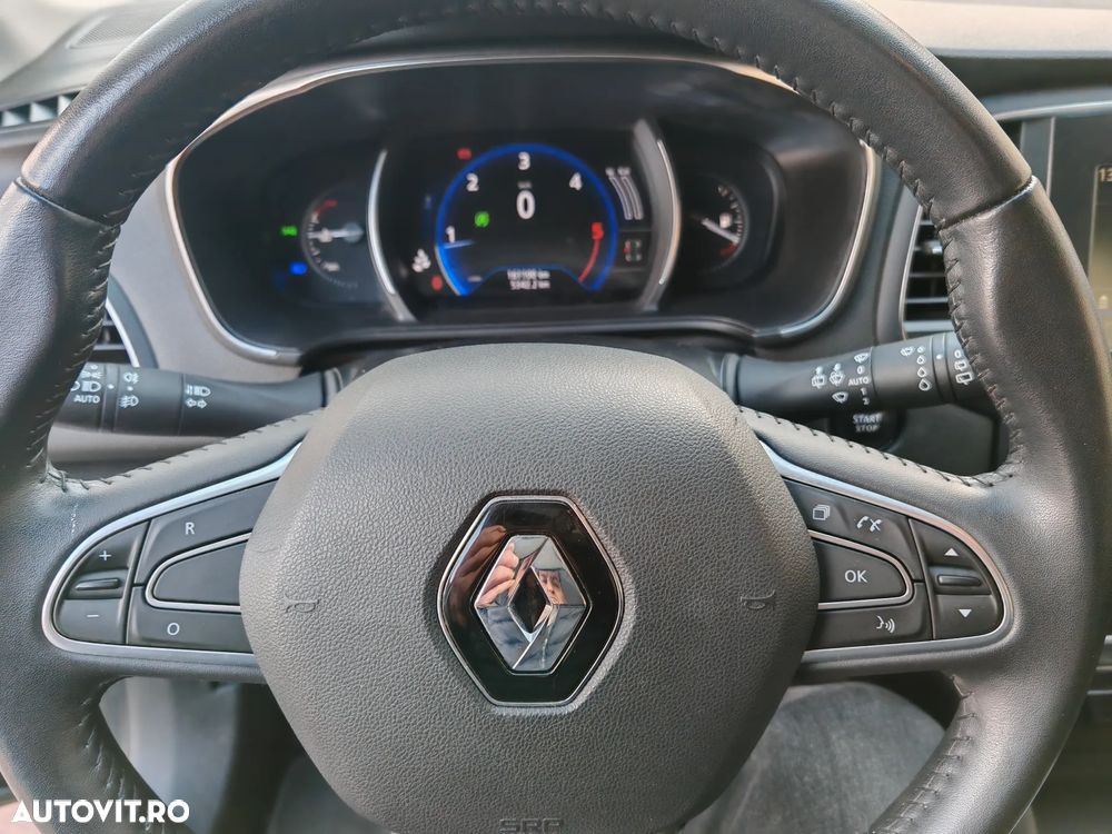 Renault Megane BLUE dCi 115 BUSINESS EDITION - 14