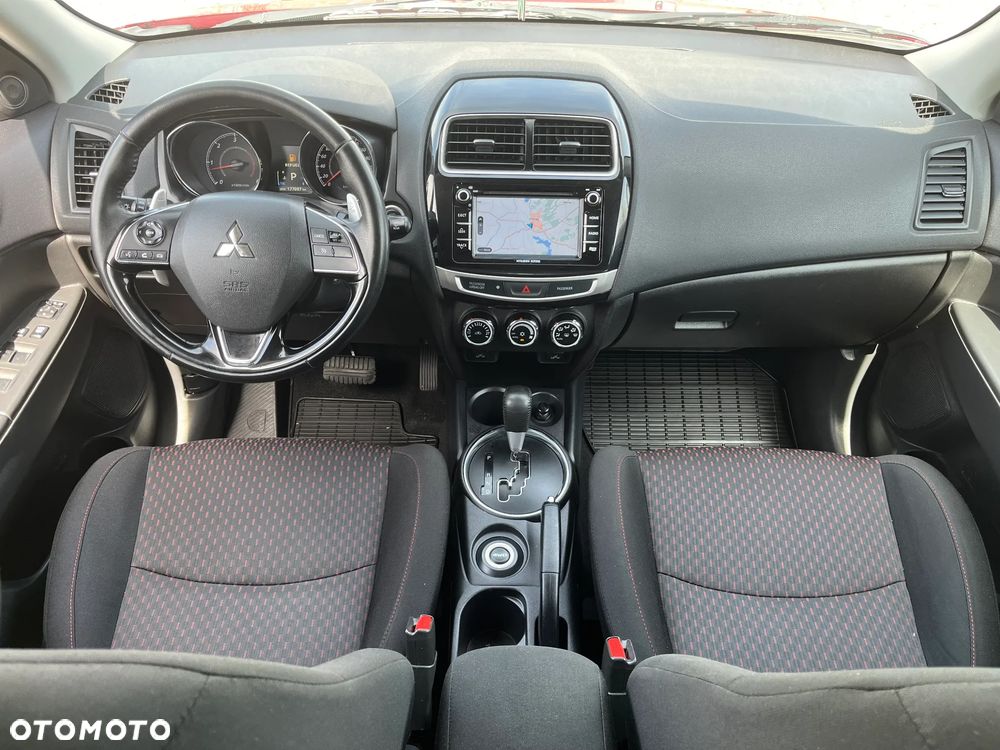 Mitsubishi ASX - 19
