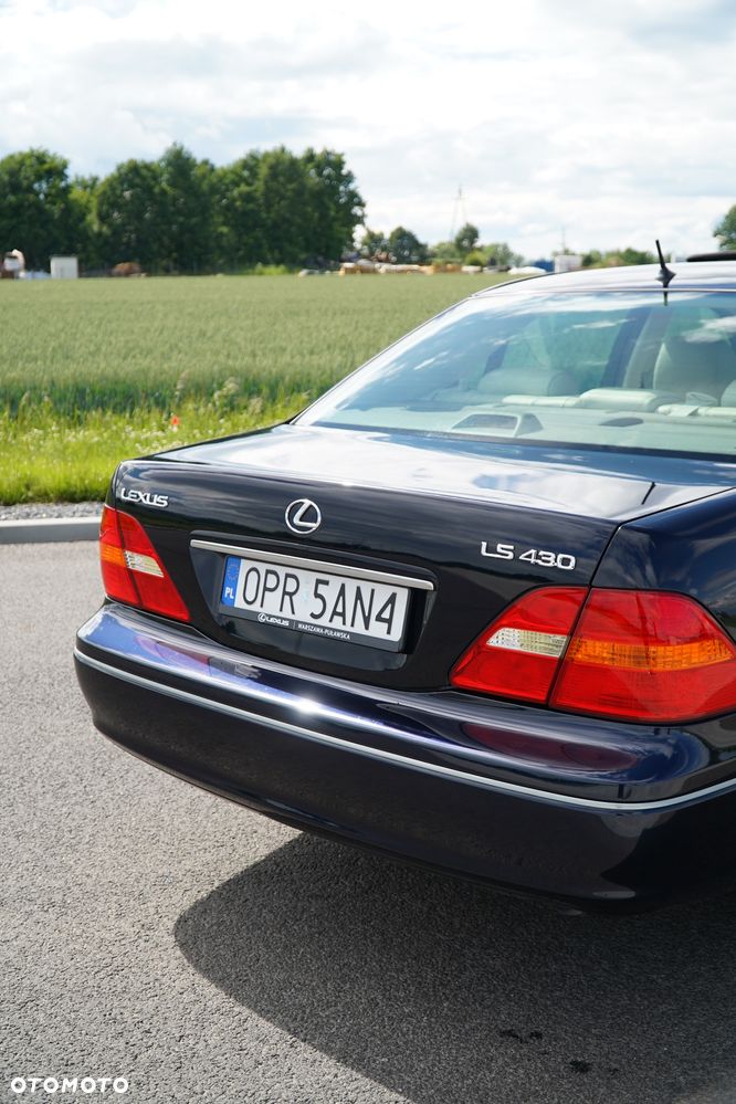 Lexus LS Standard - 8