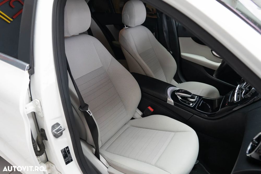 Mercedes-Benz C 180 9G-TRONIC Avantgarde - 9