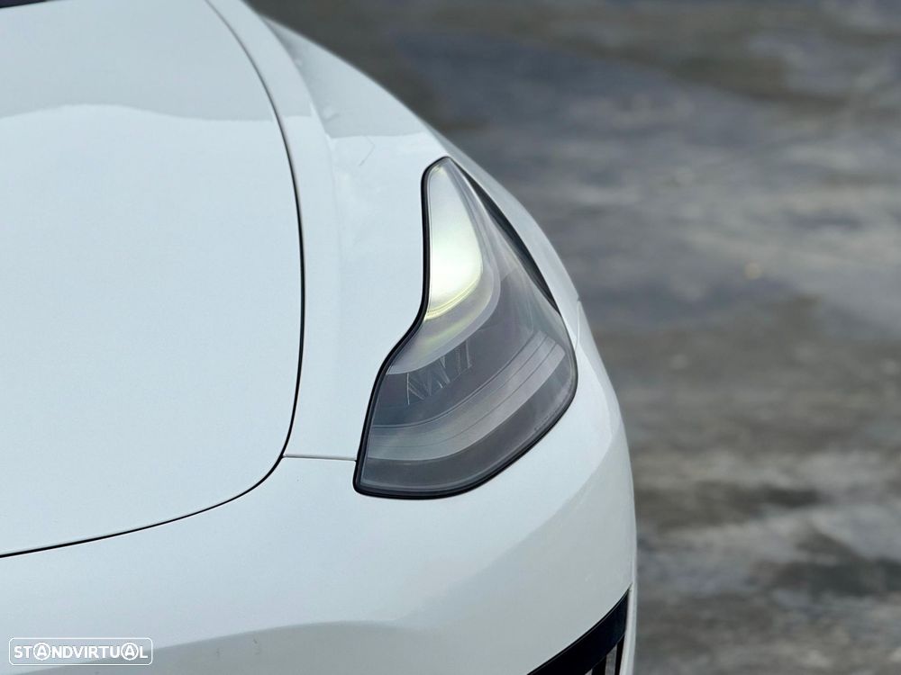 Tesla Model 3 Standard Range Plus RWD - 5