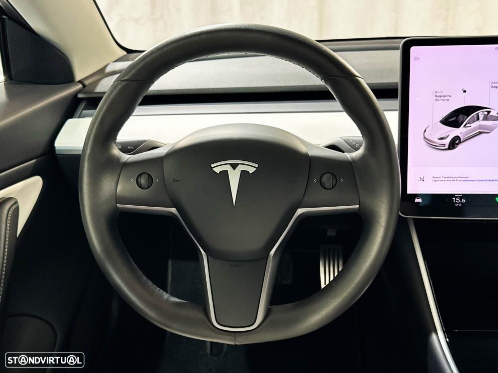 Tesla Model 3 Long-Range Dual Motor AWD - 22