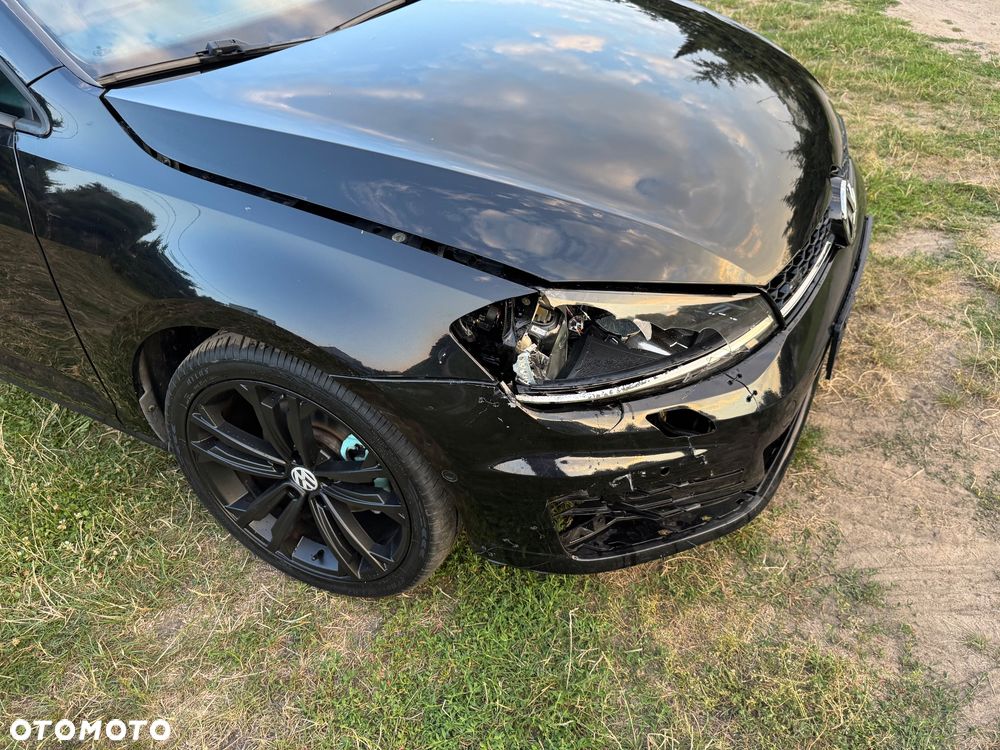 Volkswagen Golf - 5