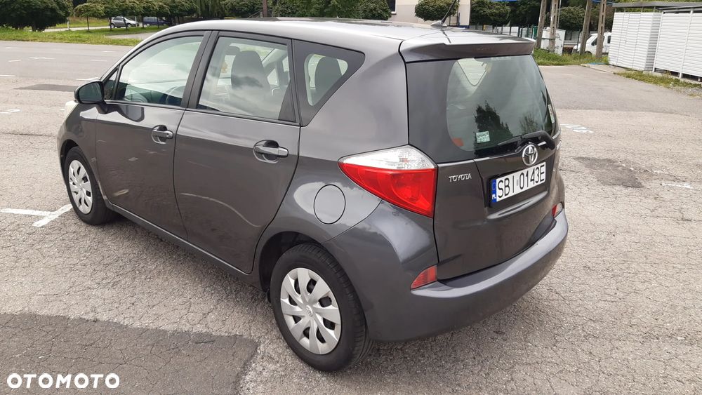Toyota Verso S 1.4 D-4D Active - 4