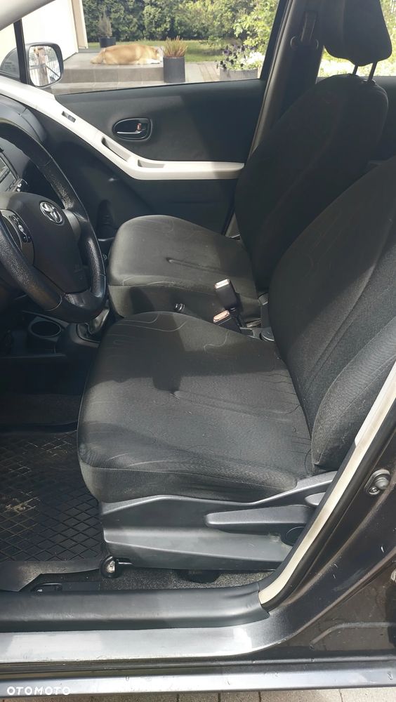 Toyota Yaris 1.33 Luna - 11