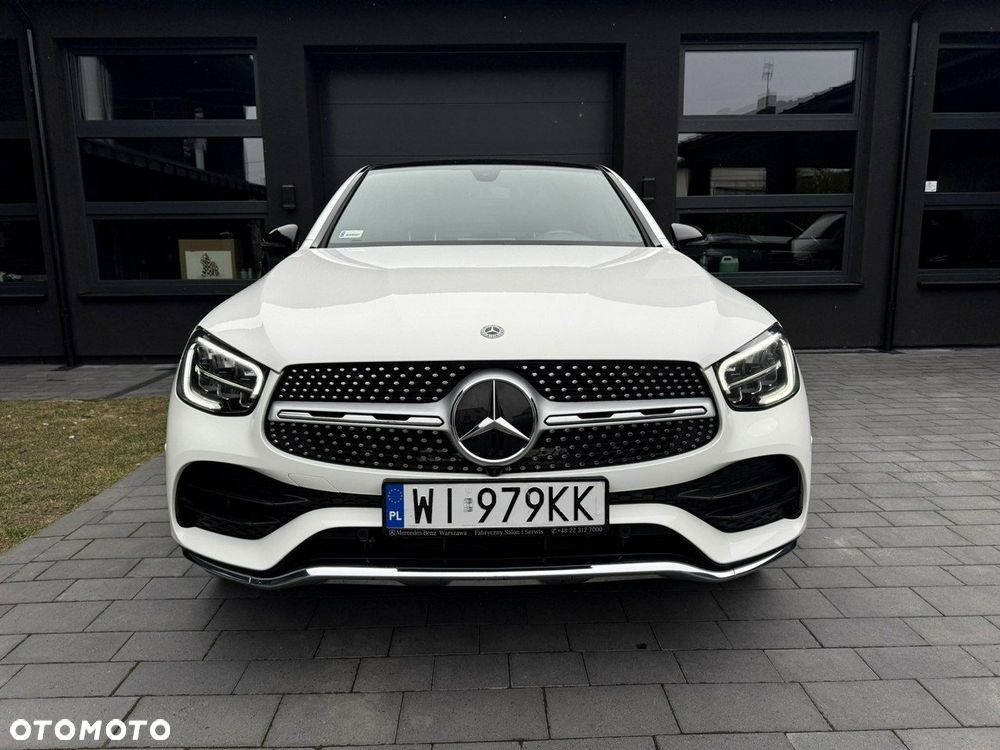 Mercedes-Benz GLC 300 4Matic 9G-TRONIC AMG Line Plus - 6