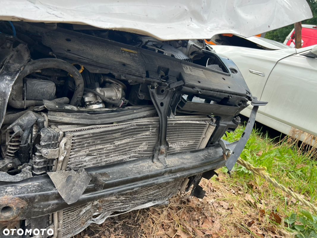 Volkswagen Caddy - 11