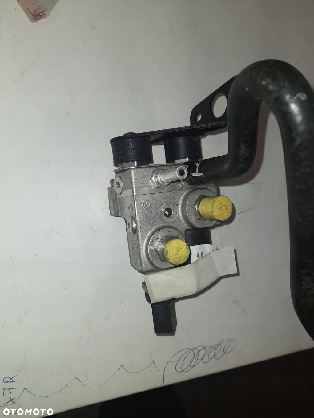 VW AUDI MODUŁ ZAWÓR ROZDZIELACZ CNG 5Q0906011 - 6