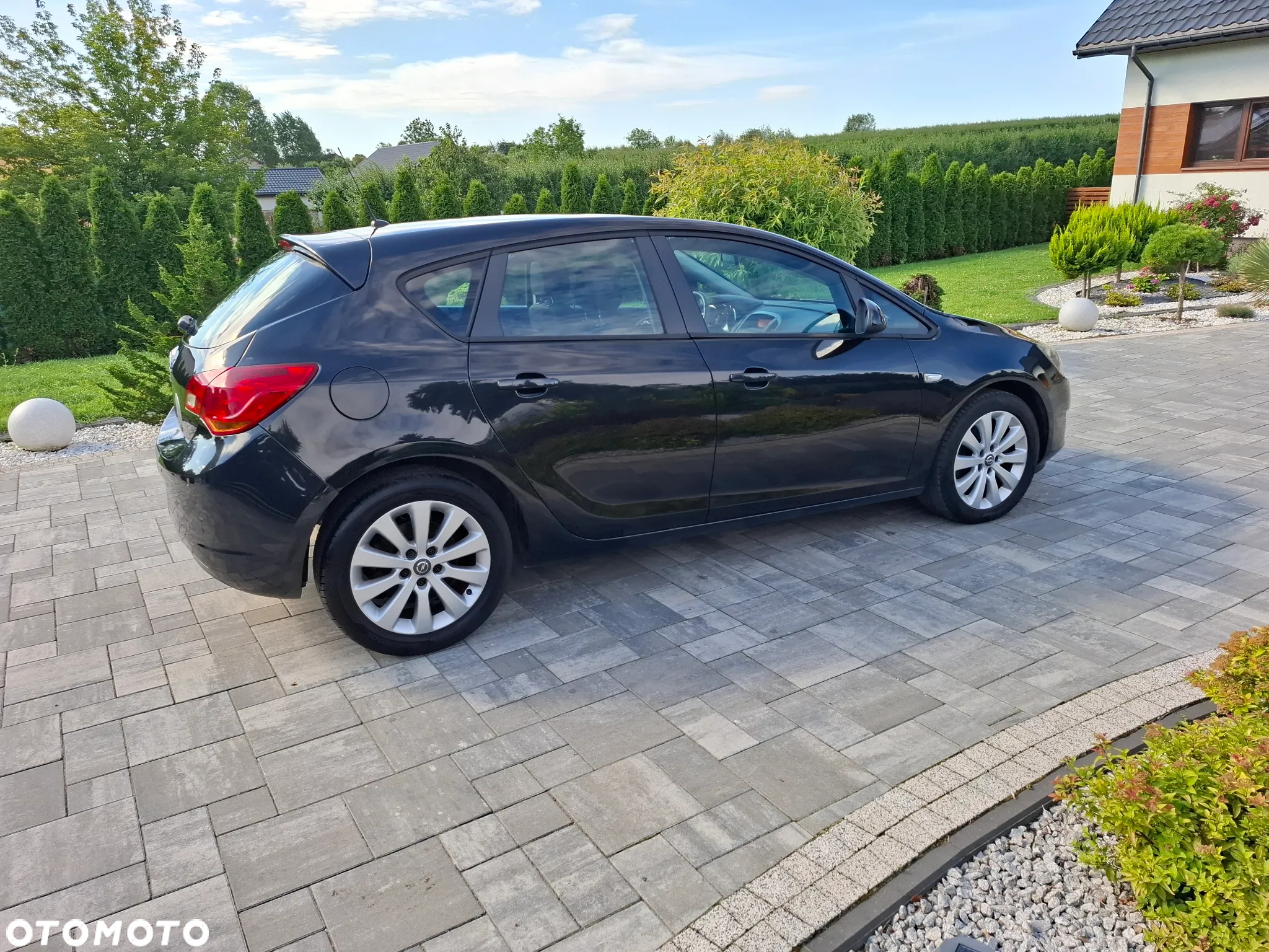 Opel Astra IV 1.7 CDTI Cosmo - 16