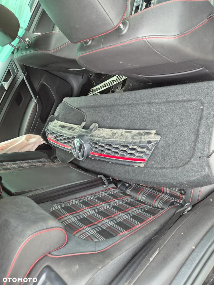 Volkswagen Golf GTI Performance BlueMotion Technology DSG - 18