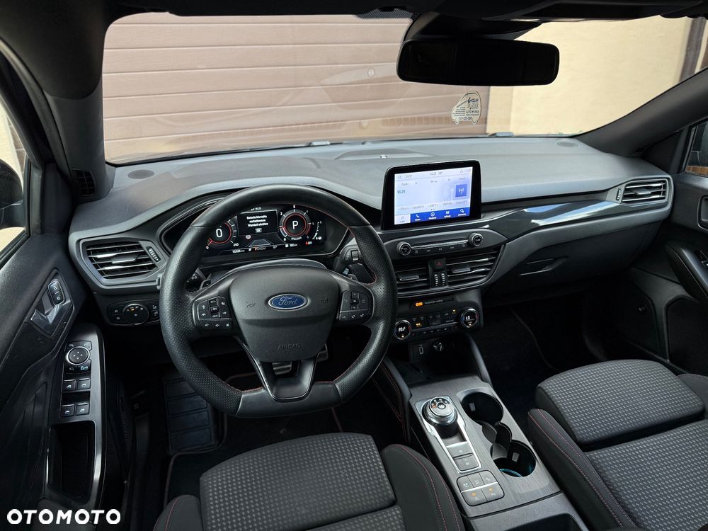 Ford Focus 2.0 EcoBlue ST-Line - 19