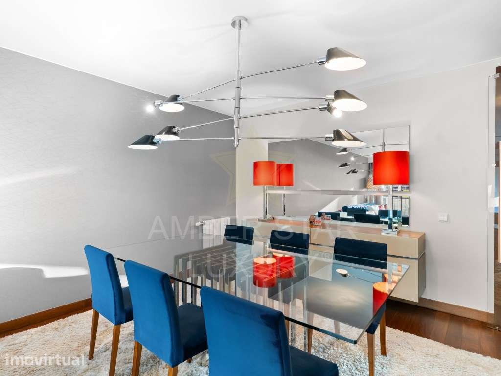 Apartamento T4 como novo, em condomínio de alto padrão - Grande imagem: 2/36