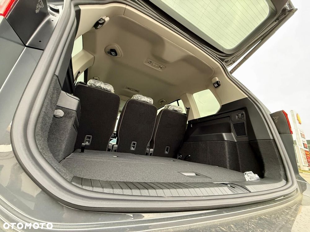 Volkswagen Touran 1.5 TSI EVO Comfortline Plus DSG - 10