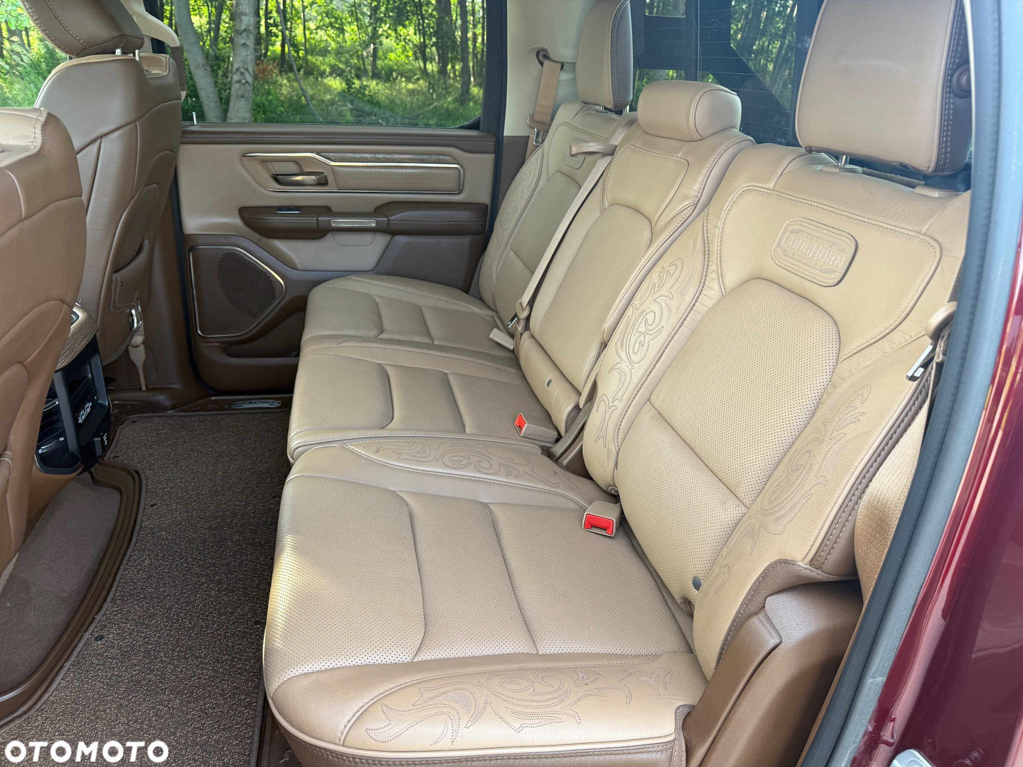 Dodge RAM 1500 5.7 4x4 - 14