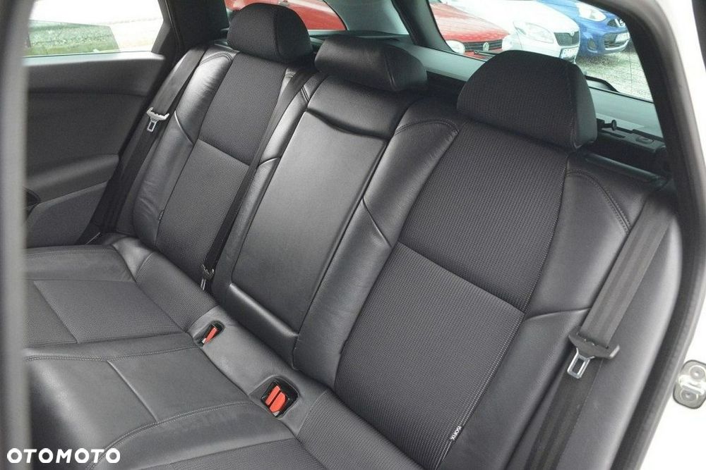 Peugeot 508 1.6 e-THP Allure S&S - 34