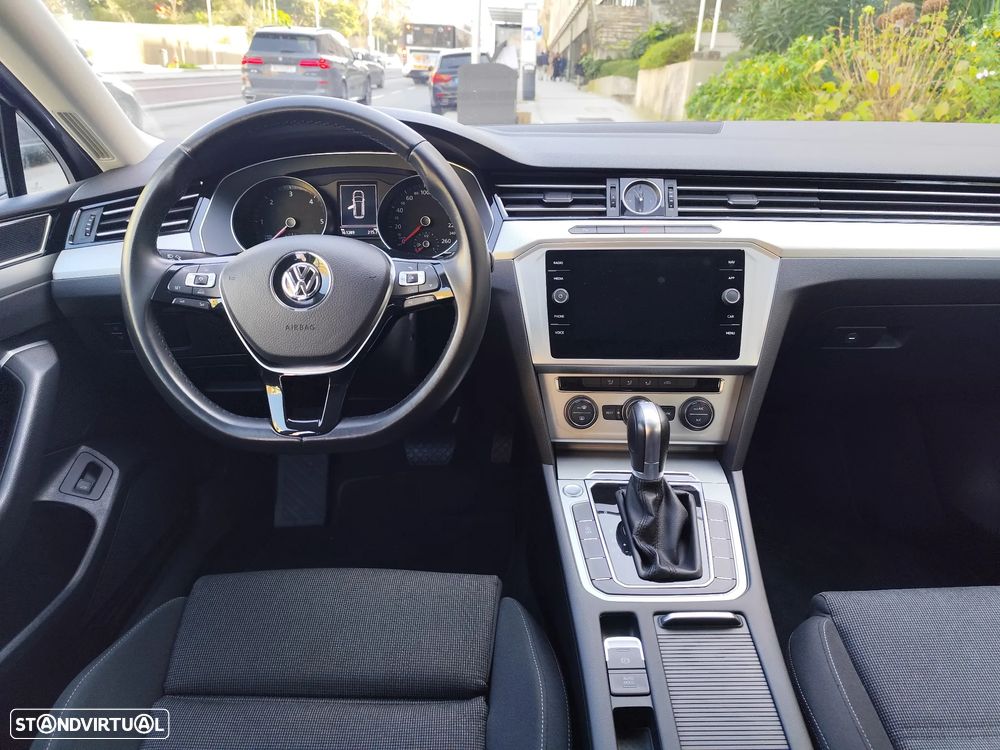 VW Passat Variant 2.0 TDI Confortline DSG - 7