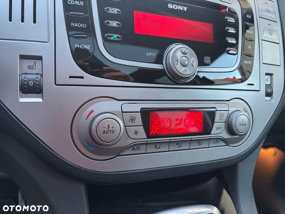 Ford Kuga 2.0 TDCi 4x4 Titanium - 18