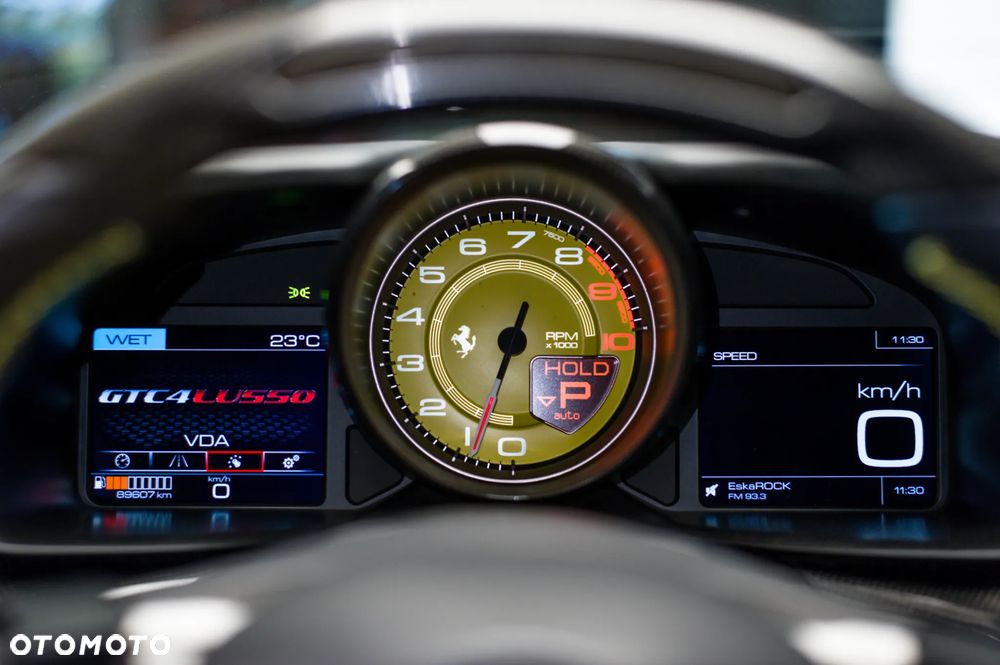 Ferrari GTC4Lusso - 27