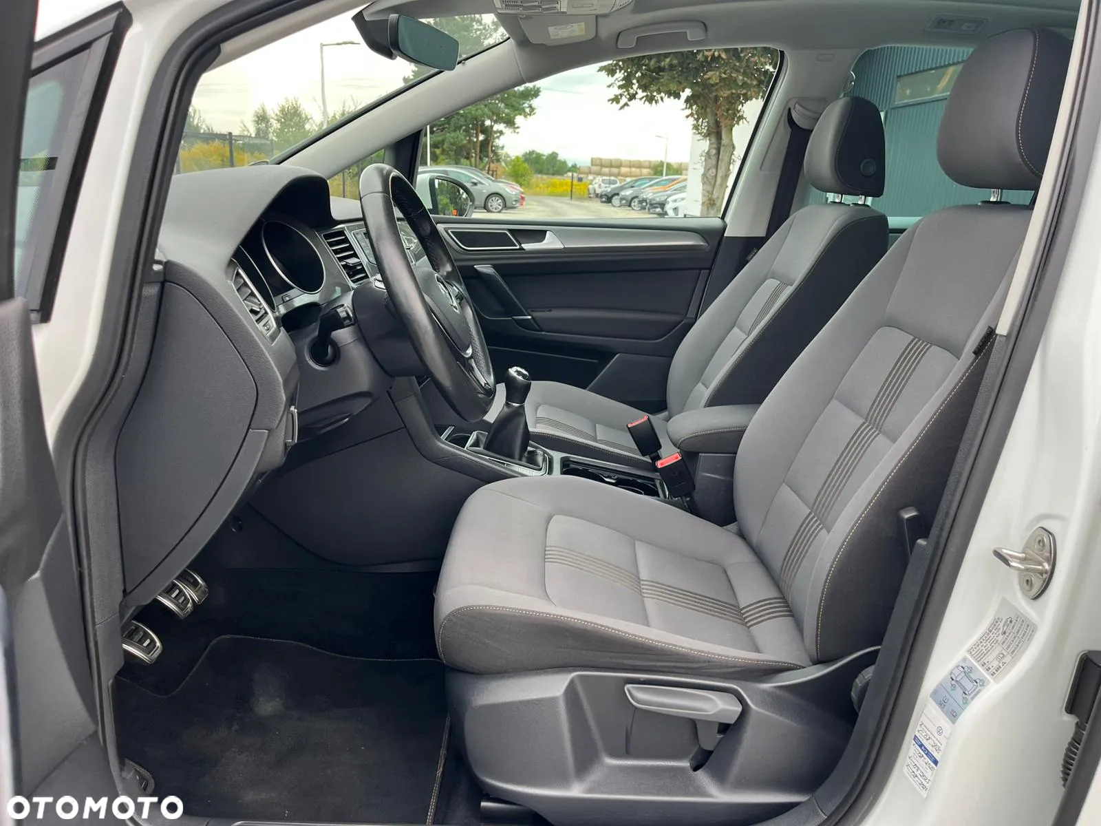 Volkswagen Golf Sportsvan - 26