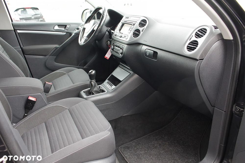 Volkswagen Tiguan 2.0 TDI DPF BlueMotion Technology Cup Sport & Style - 15