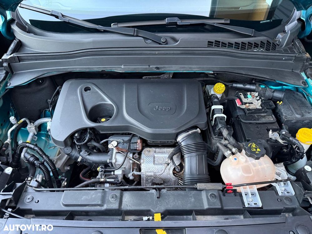 Jeep Renegade - 12