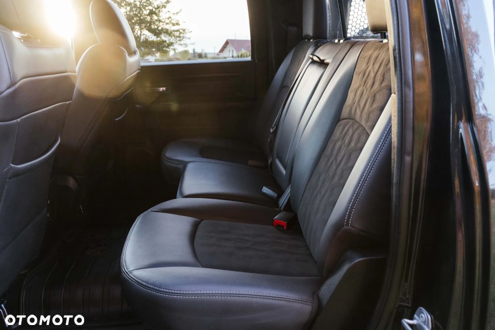 Dodge RAM 5.7 4x4 - 13