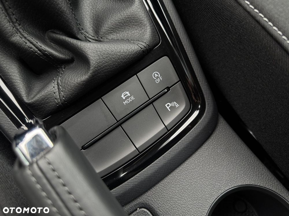 Skoda Kamiq 1.0 TSI Selection DSG - 27