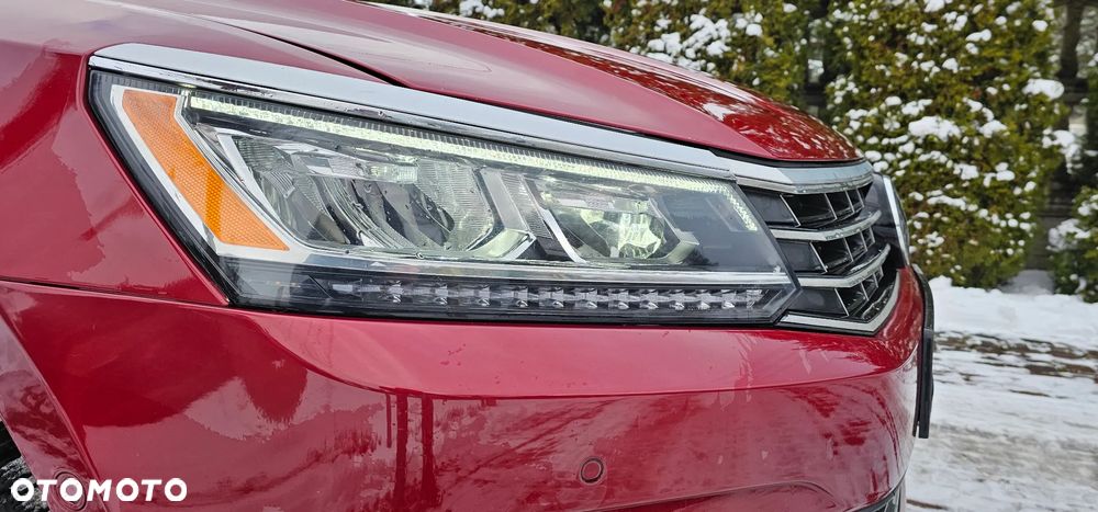 Volkswagen Passat - 10