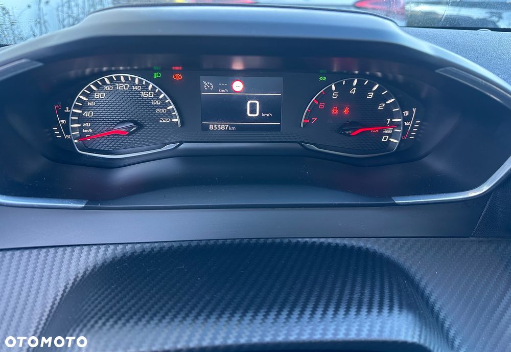 Peugeot 208 PureTech 100 Active Pack - 28