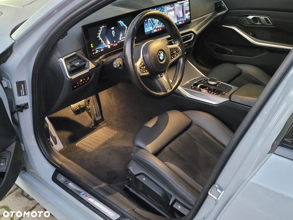 BMW Seria 3 320d xDrive M Sport Sport - 11
