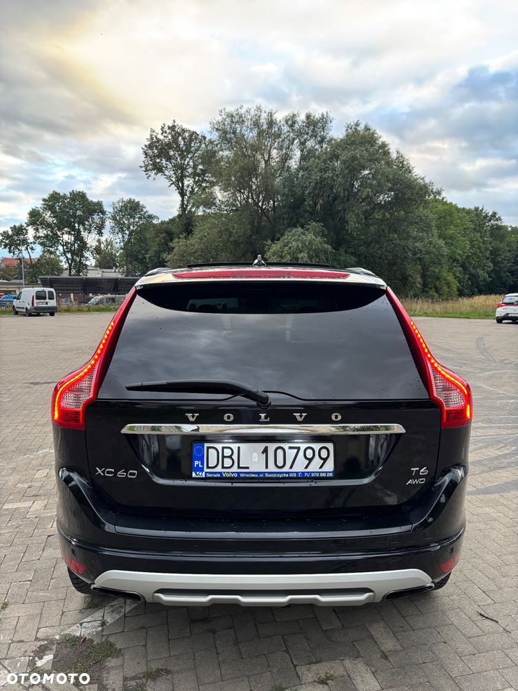 Volvo XC 60 T6 AWD Drive-E Summum - 4