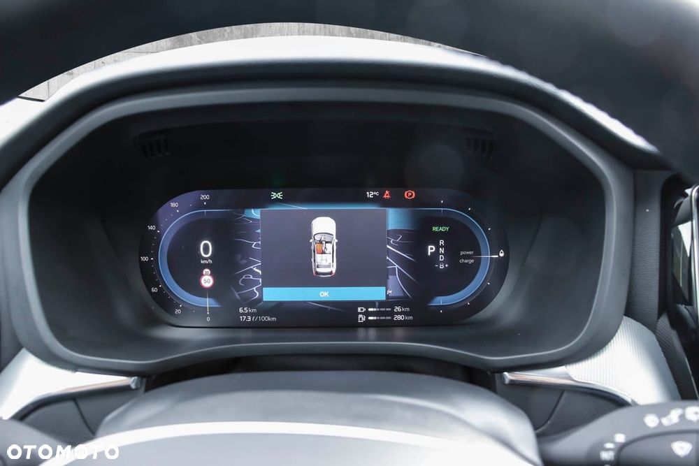Volvo XC 60 T6 Plug-In Hybrid AWD Plus Dark - 11