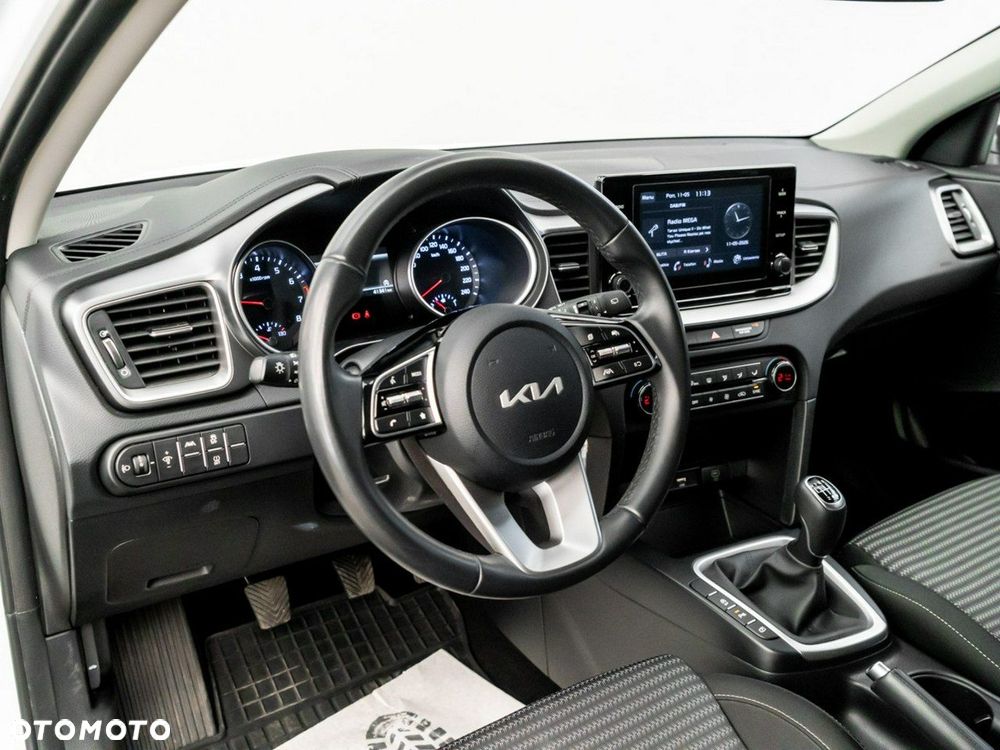 Kia XCeed 1.5 T-GDI M - 20