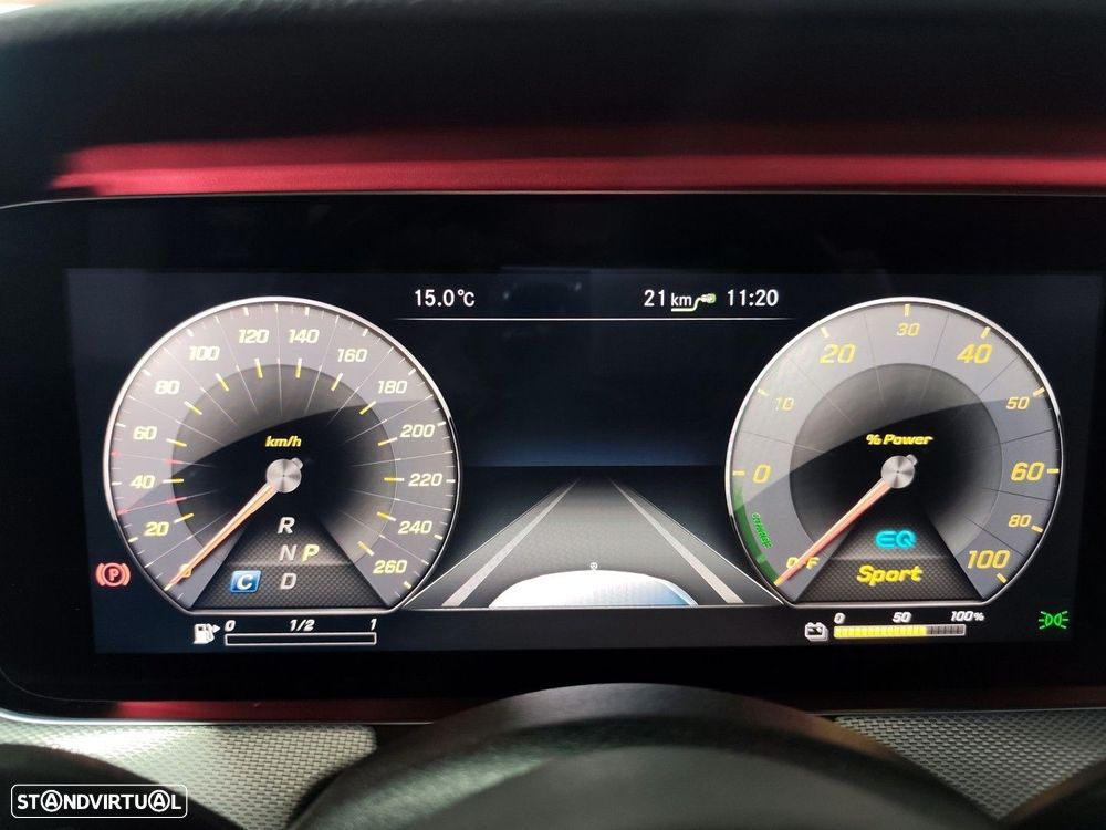 Mercedes-Benz E 300 de AMG Line - 27