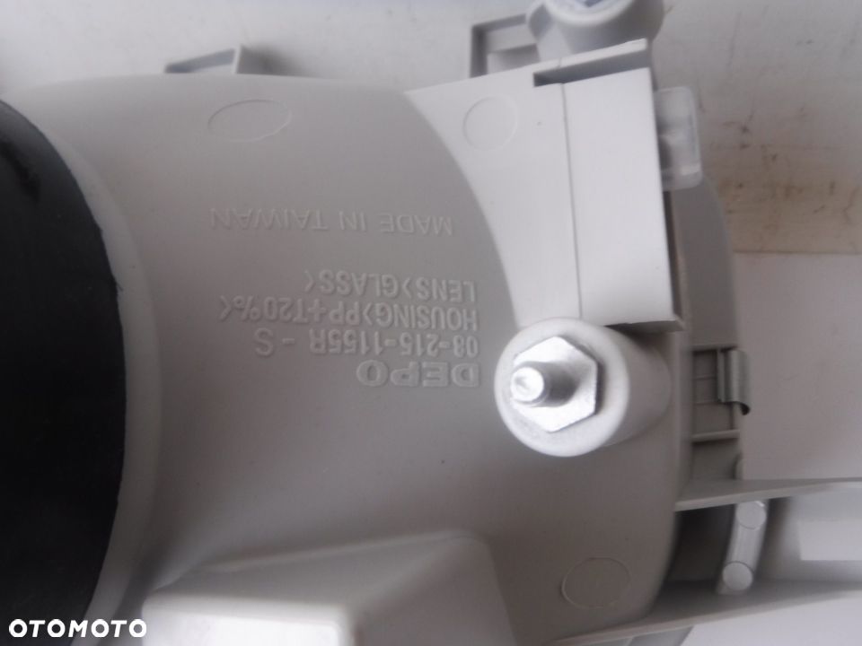 nissan micra k11 lampa przód prawa nowa - 2