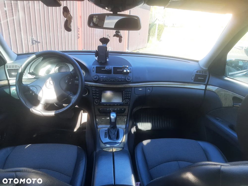 Mercedes-Benz Klasa E - 11