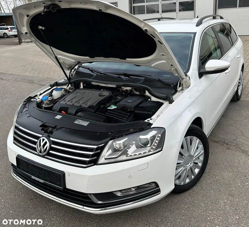 Volkswagen Passat 2.0 Blue TDI DSG SCR Comfortline - 13