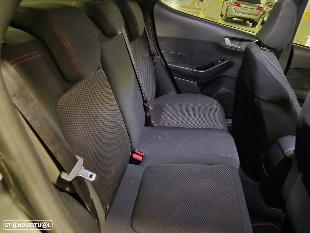 Ford Fiesta 1.0 EcoBoost ST-Line - 34